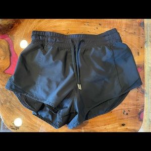 Lululemon Hotty Hot Dupe